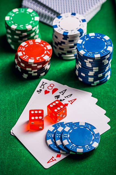 gacor189 platform showing football betting, live tables, and slot games