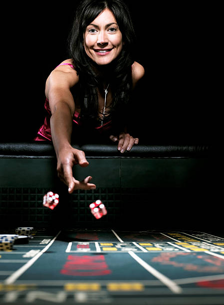 Caishen Wins slot game interface showing reels and payout table